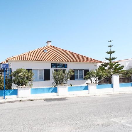 West Coast Surf Hostel Areia Branca Zewnętrze zdjęcie